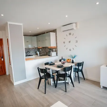 Apartment Sunny Vibes With Sea View *
