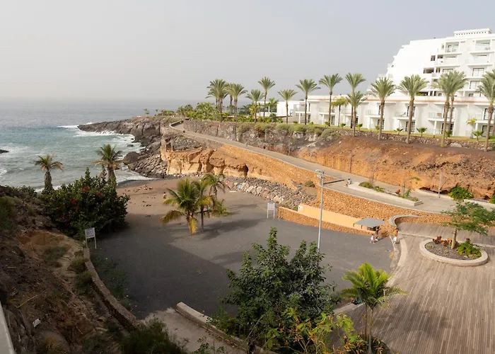 Daire Sunny Vibes With Pool & Ocean Views *